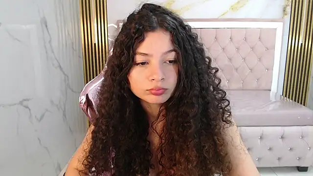 shalon diaz s online show from January 22, 4:23 pm