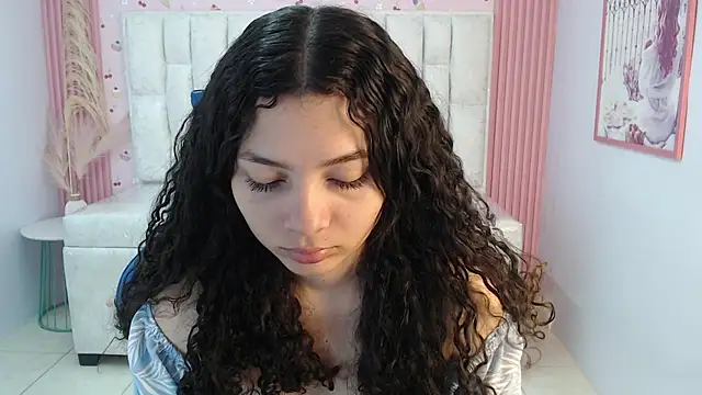 shalon diaz s online show from September 28, 1:05 pm