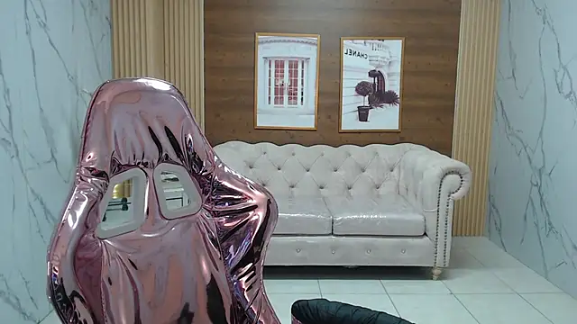 shalon diaz s online show from November 21, 1:15 am