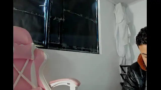 ScarlettKai online show from June 27, 1:06 pm