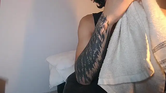 jord4nn   online show from January 22, 7:14 am