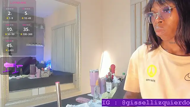 Snapshot of Liincostelloo chatting on November 11, 7:36 pm Liincostelloo online show from November 11, 7:36 pm