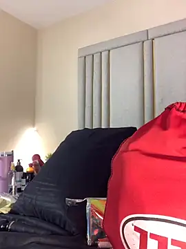 Snapshot of Liincostelloo chatting on December 1, 7:41 pm Liincostelloo online show from December 1, 7:41 pm