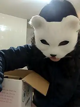 GinnyDelice online show from January 25, 12:38 am