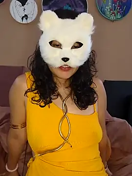 GinnyDelice online show from March 14, 11:53 pm