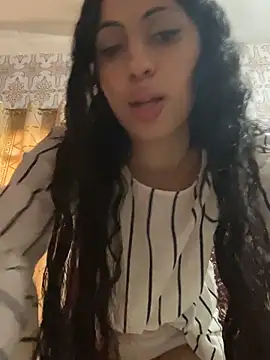 majdolin78 online show from October 30, 12:50 pm