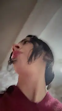 Snapshot of majdolin78 chatting on February 18, 11:17 am majdolin78 online show from February 18, 11:17 am