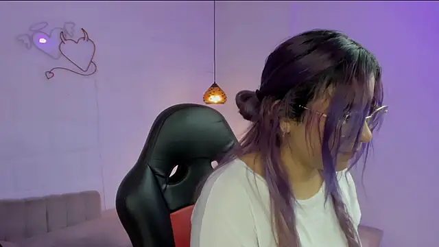 Hiraku dl online show from March 17, 10:38 pm