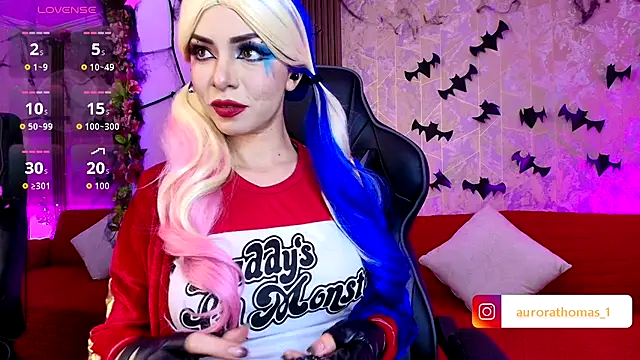 Aurora thomas  1 online show from November 2, 4:04 am