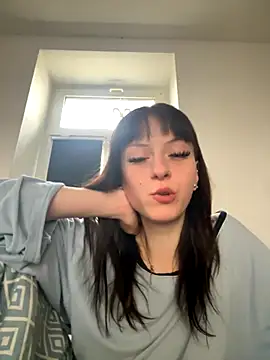 Ciara2004 online show from December 5, 9:18 am