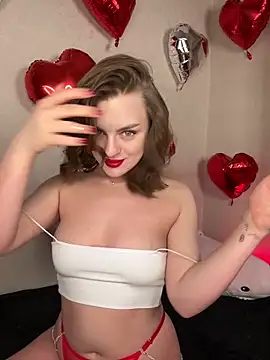 Snapshot of Mary_lost chatting on February 14, 10:25 pm Mary lost online show from February 14, 10:25 pm