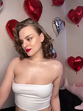 Snapshot of Mary_lost chatting on February 16, 12:21 pm Mary lost online show from February 16, 12:21 pm