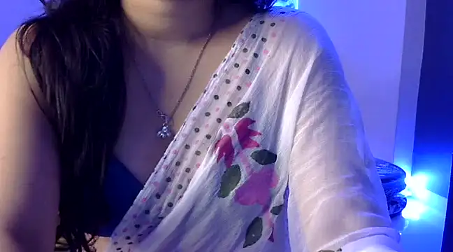 Snapshot of Shanaya1 chatting on February 19, 4:00 pm Shanaya1 online show from February 19, 4:00 pm