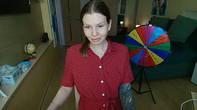 ReginaSparkle online show from May 4, 8:32 am