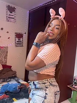 SaraYedid17 online show from November 10, 6:12 am