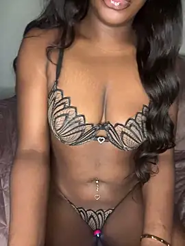 Snapshot of 3xoticNiyah chatting on June 2, 8:00 pm 3xoticNiyah online show from June 2, 8:00 pm