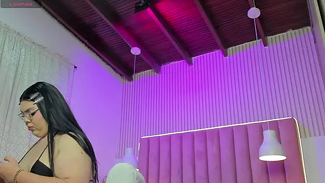 ScarlettDreamss7 online show from May 22, 11:38 am