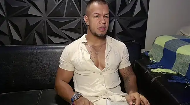 Snapshot of Jacob_Beckett chatting on March 10, 12:15 pm Jacob Beckett online show from March 10, 12:15 pm