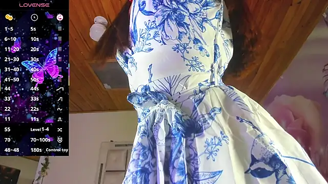 emili clark online show from February 5, 4:16 am