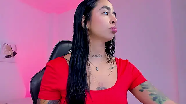 sophierooy22 online show from February 18, 3:19 pm