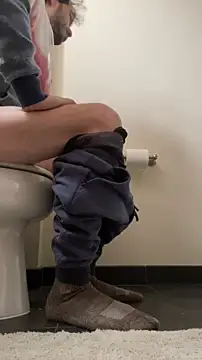 Snapshot of Prolapse_Pig chatting on March 8, 7:39 pm Prolapse Pig online show from March 8, 7:39 pm