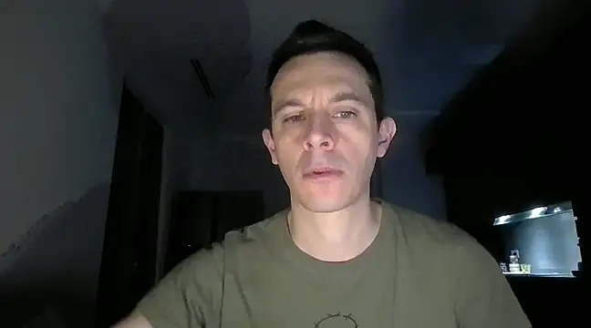 Snapshot of Masterclassyfeet chatting on February 1, 11:16 pm Masterclassyfeet online show from February 1, 11:16 pm