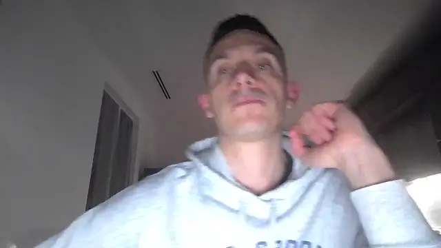 Snapshot of Masterclassyfeet chatting on February 7, 10:52 pm Masterclassyfeet online show from February 7, 10:52 pm