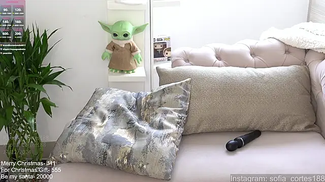 tatiana  cortes18 online show from December 24, 5:02 pm