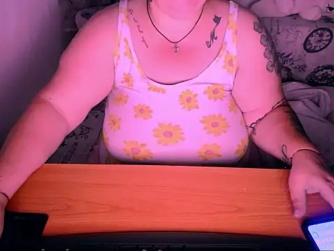 mayamayx online show from September 21, 6:20 pm