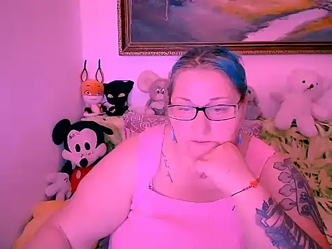 mayamayx online show from October 22, 7:35 pm