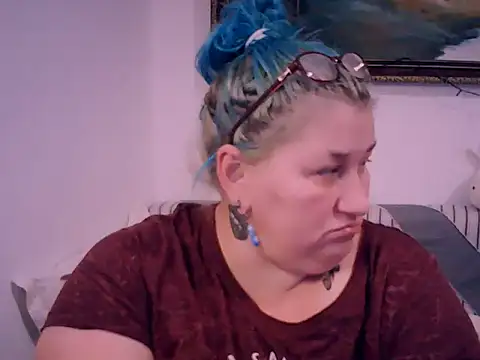 mayamayx online show from December 2, 3:40 pm