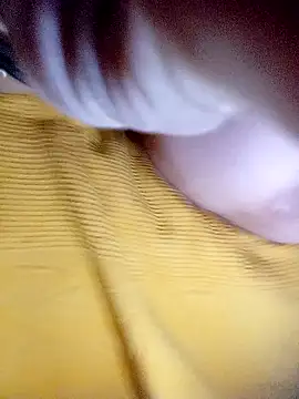 Snapshot of edubig23cm chatting on November 20, 10:48 am edubig23cm online show from November 20, 10:48 am