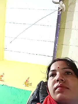 Snapshot of Bhuvi_Bedi chatting on February 3, 11:26 pm Bhuvi Bedi online show from February 3, 11:26 pm