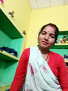 Snapshot of Bhuvi_Bedi chatting on February 10, 6:09 am Bhuvi Bedi online show from February 10, 6:09 am