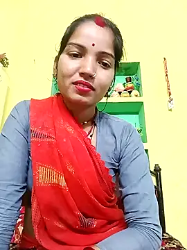 Snapshot of Bhuvi_Bedi chatting on February 11, 6:51 am Bhuvi Bedi online show from February 11, 6:51 am