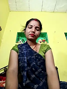 Bhuvi Bedi online show from March 4, 12:33 pm