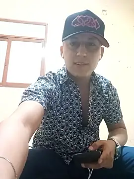 LuisMex1998 online show from January 12, 1:22 am