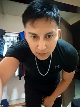 LuisMex1998 online show from April 3, 7:06 am