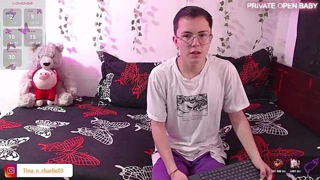 Tina 4 Charlie online show from November 21, 1:54 pm