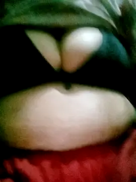 Snapshot of SexyRiyaaa chatting on February 4, 2:43 pm SexyRiyaaa online show from February 4, 2:43 pm