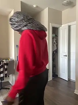 theprettysoles online show from December 21, 2:46 pm