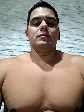 leandroc04 online show from March 26, 3:12 am