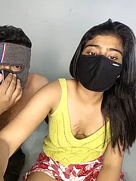 Snapshot of Love-N chatting on September 28, 4:56 pm Love-N online show from September 28, 4:56 pm