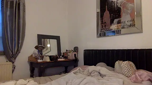 Snapshot of blissdimicco chatting on January 24, 4:06 pm blissdimicco online show from January 24, 4:06 pm