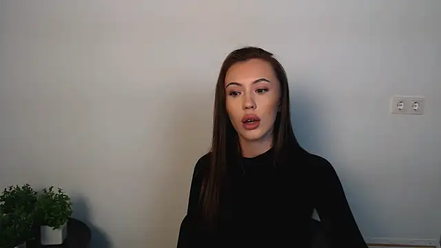 Nikonara Love online show from October 23, 4:28 pm