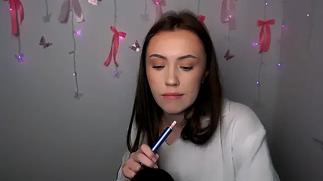 Snapshot of Nikonara_Love chatting on February 12, 2:56 pm Nikonara Love online show from February 12, 2:56 pm