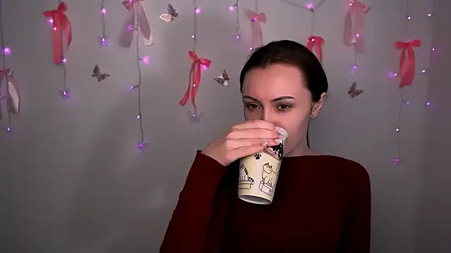 Snapshot of Nikonara_Love chatting on February 17, 12:56 pm Nikonara Love online show from February 17, 12:56 pm