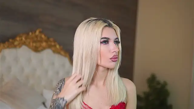 Juicy Jessye online show from February 12, 8:07 pm