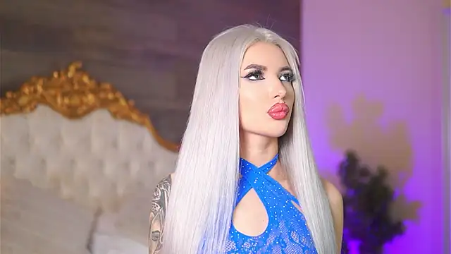 Juicy Jessye online show from February 19, 7:48 pm