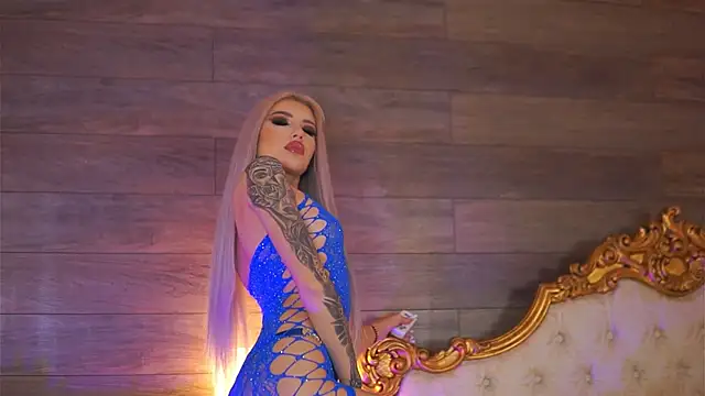 Juicy Jessye online show from March 11, 7:58 pm